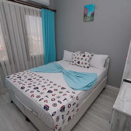 Zeyna Cunda Ayvalı